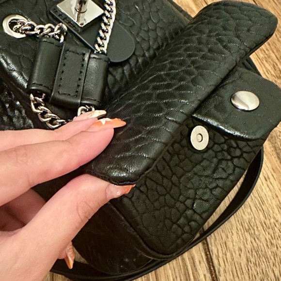 Vunque Backpack - Picture 7 of 7